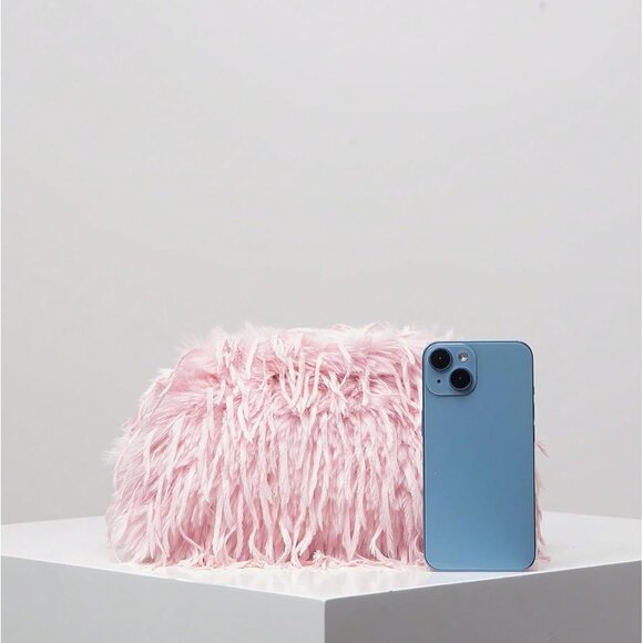 Women's Y2K Cloud Plush Clutch Handbag Evening Party Bag - Picture 5 of 7